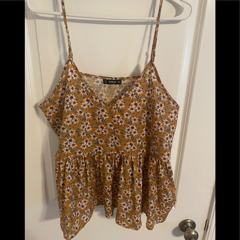 Golden spaghetti tank top